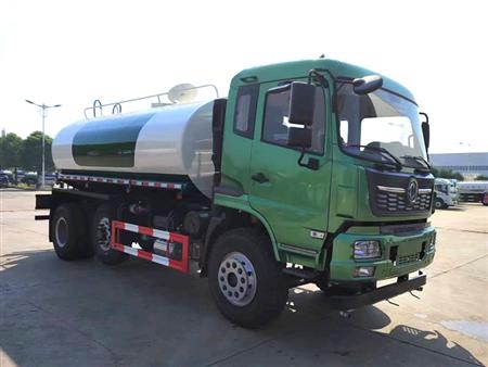 Xe ô tô xi-tec phun nước rửa đường 15m3 Dongfeng nhập khẩu