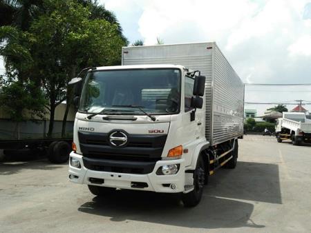 Xe tải 7 tấn thùng kín Hino FG8JT7A UTL