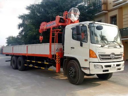 Xe tải HINO FL8JTSL 3 chân gắn cẩu 5 tấn Kanglim KS1056